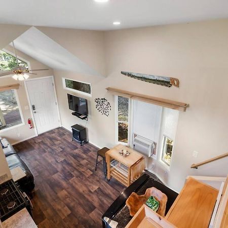 New Tiny Home Steps Away From Mt. Rainier Ashford Eksteriør billede