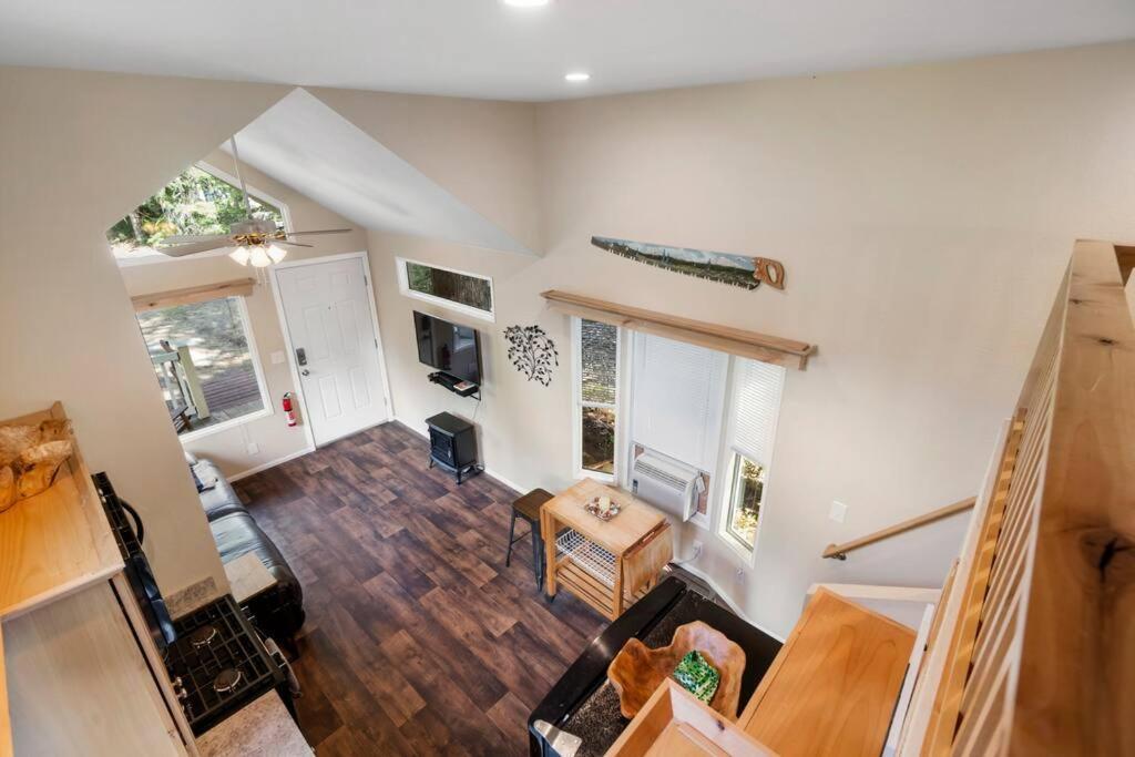 New Tiny Home Steps Away From Mt. Rainier Ashford Eksteriør billede